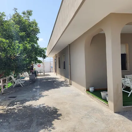 Canutahouse Villa